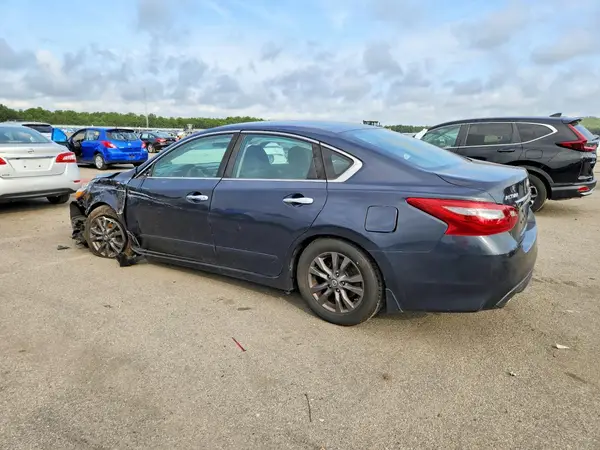 1N4AL3AP6JC249594 — 2018 Nissan Altima, photo 2 from Copart 28.09.2026, Front end