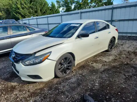 1N4AL3AP0JC470561 — 2018 Nissan Altima, წინა ნაწილი (Front End), ფოტოები შეკეთებამდე