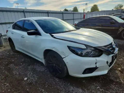 1N4AL3AP0JC470561 — 2018 Nissan Altima, фото 4 з Copart 09.10.2026, Передня частина