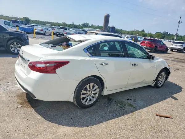 1N4AL3AP7JC299968 — 2018 Nissan Altima, zdjęcie 3 z Copart, Dach