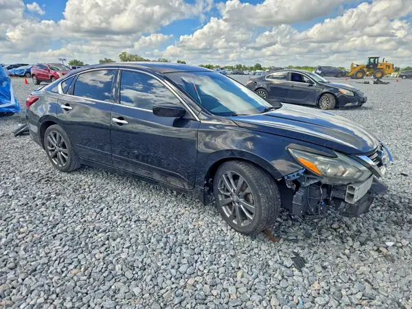 1N4AL3AP8JC289904 — 2018 Nissan Altima, photo 4 from Copart 02.10.2026, Front end