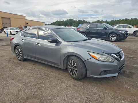 1N4AL3APXJC197449 — 2018 Nissan Altima, foto 4 de Copart, Parte delantera