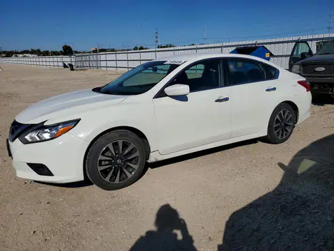 1N4AL3AP3JC237340 — 2018 Nissan Altima, Parte trasera (Rear End), fotos antes de reparar