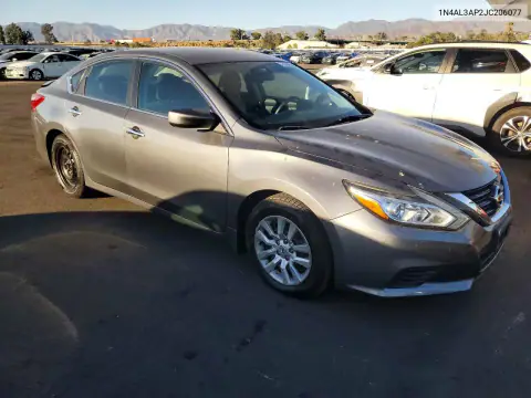 1N4AL3AP2JC206077 — 2018 Nissan Altima, photo 4 from Copart, Rear end
