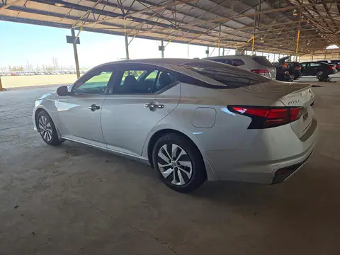 1N4BL4BV9LC175341 — 2020 Nissan Altima, фото 2 с аукциона Copart 28.10.2026, Подтопление