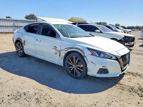 2021 Nissan Altima VIN 1N4BL4CV6MN359690 фото 4