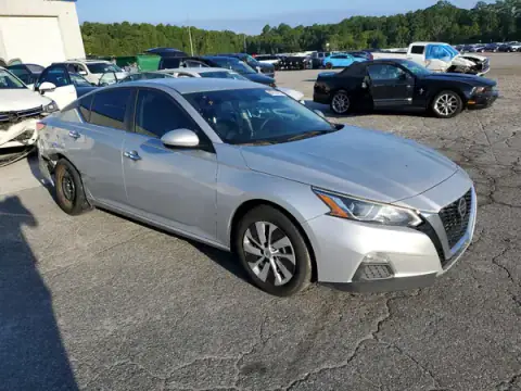 1N4BL4BV6MN398085 — 2021 Nissan Altima, photo 4 from Copart, Rear end