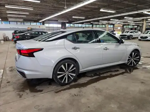 1N4BL4FW2MN354068 — 2021 Nissan Altima, фото 3 з Copart 07.10.2026, Механічні пошкодження