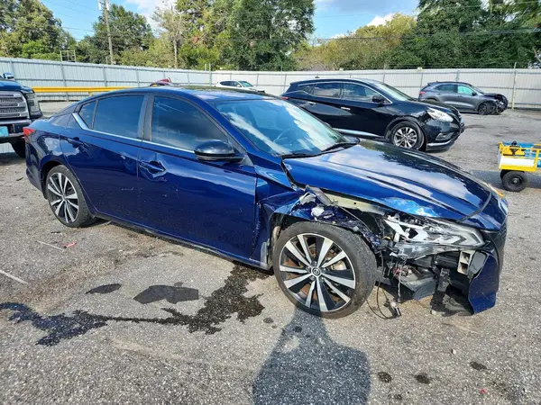 1N4BL4CV2MN307800 — 2021 Nissan Altima, zdjęcie 4 z Copart, Przód