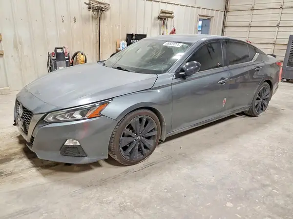1N4AL4CVXMN330642 — 2021 Nissan Altima, Передняя часть (Front End), фото до ремонта