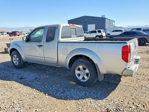 2011 NISSAN FRONTIER VIN 1N6AD0CW2BC438428 фото 2
