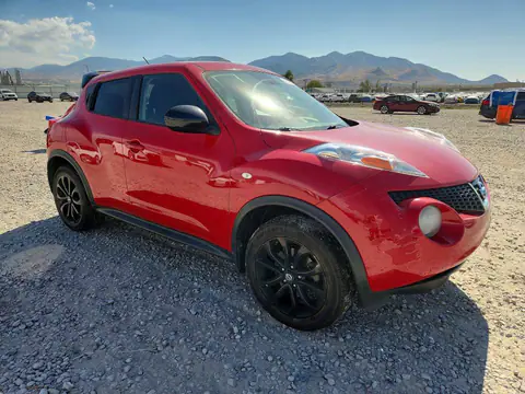 JN8AF5MR4ET454352 — 2014 Nissan Juke, zdjęcie 4 z Copart 16.10.2026, Drobne wgniecenia i rysy