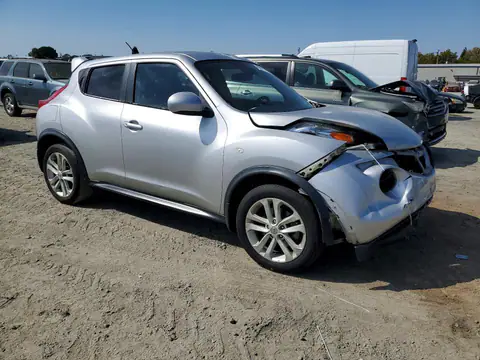 JN8AF5MR9ET360161 — 2014 Nissan Juke, photo 4 from Copart 22.10.2026, Front end