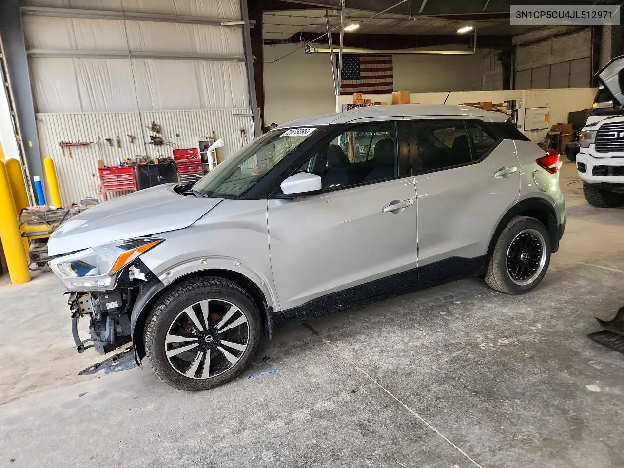 2018 Nissan Kicks Sv VIN 3N1CP5CU4JL512971 фото 1