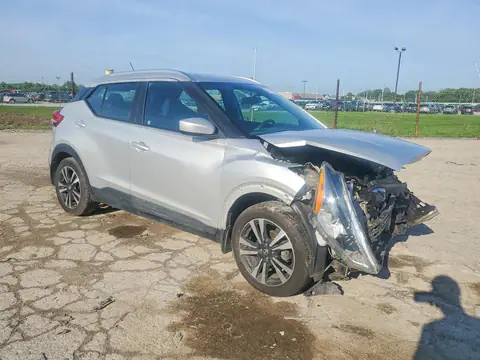 2019 NISSAN KICKS VIN 3N1CP5CU3KL550175 фото 4