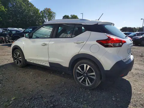 2019 Nissan Kicks VIN 3N1CP5CU2KL534792 фото 2