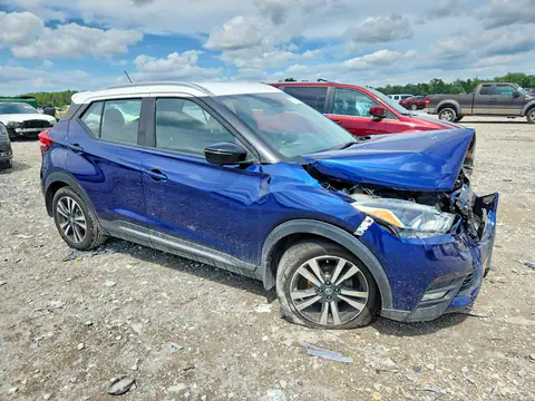 3N1CP5DV2LL510775 — 2020 Nissan Kicks, zdjęcie 4 z Copart 21.10.2026, Przód