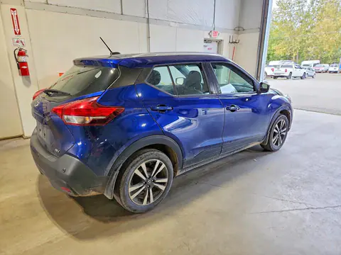 2020 Nissan Kicks VIN 3N1CP5CV0LL523946 фото 3