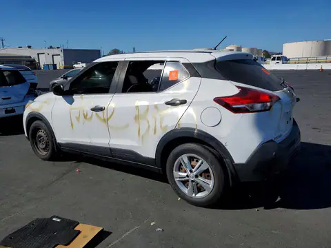 3N1CP5BV4LL534014 — 2020 Nissan Kicks, фото 2 с аукциона Copart 14.10.2026, Вандализм