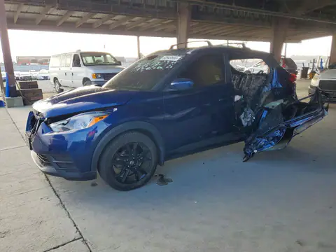 3N1CP5CV6LL518931 — 2020 Nissan Kicks, Incendio interior (Burn - Interior), fotos antes de reparar