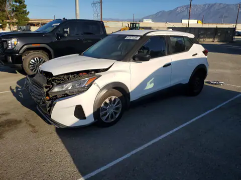 3N1CP5BV9ML536746 — 2021 Nissan Kicks, Parte delantera (Front End), fotos antes de reparar