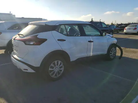 3N1CP5BV9ML536746 — 2021 Nissan Kicks, ფოტო 3, Copart 27.10.2026, წინა ნაწილი