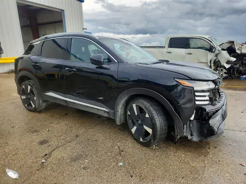 3N8AP6DB9SL379217 — 2025 Nissan Kicks, zdjęcie 4 z Copart 21.10.2026, Przód