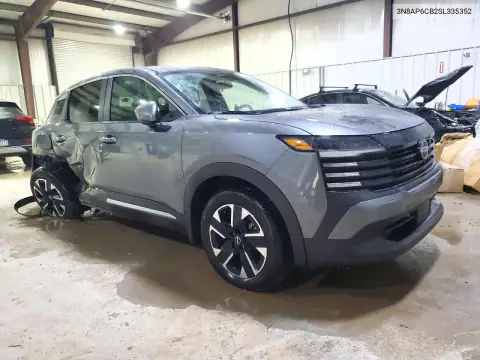3N8AP6CB2SL335352 — 2025 Nissan Kicks, фото 4 з Copart, Бокова частина