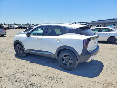 2026 Nissan Kicks VIN 3N8AP6CEXTL303633 фото 2