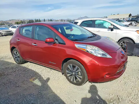 2015 Nissan Leaf VIN 1N4AZ0CP4FC330949 фото 4
