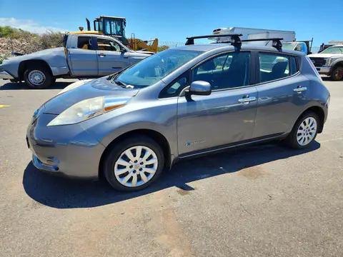 1N4AZ0CP4GC303395 — 2016 Nissan Leaf, Inundación (Water/Flood), fotos antes de reparar