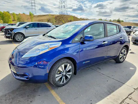 1N4BZ0CP8GC302111 — 2016 Nissan Leaf, Задняя часть (Rear End), фото до ремонта