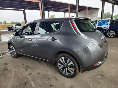 1N4BZ0CPXHC303097 — 2017 Nissan Leaf, photo 2 from Copart 21.10.2026, Front end