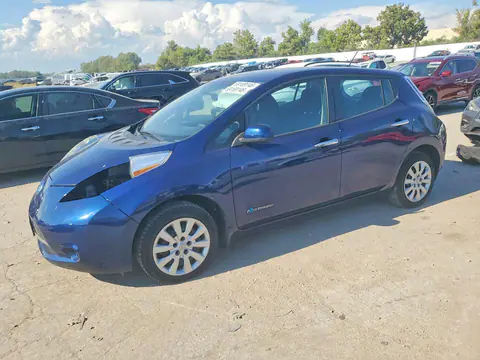 1N4BZ0CP3HC301935 — 2017 Nissan Leaf, Передняя часть (Front End), фото до ремонта