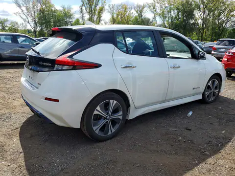 2018 NISSAN LEAF VIN 1N4AZ1CPXJC306122 фото 3