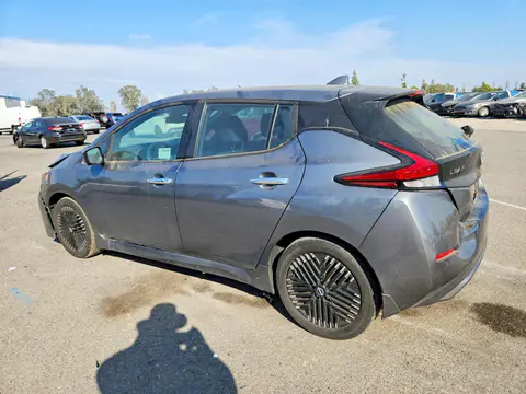 2023 Nissan Leaf VIN 1N4CZ1CV0PC561541 фото 2