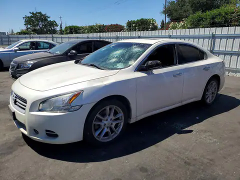 1N4AA5AP6EC438995 — 2014 Nissan Maxima, Вандализм (Vandalism), фото до ремонта