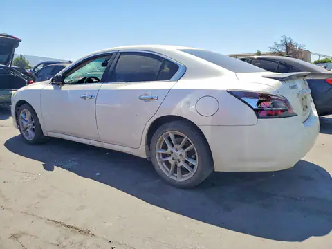 1N4AA5AP6EC438995 — 2014 Nissan Maxima, фото 2 с аукциона Copart 13.10.2026, Вандализм