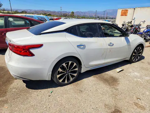 1N4AA6AP6JC387305 — 2018 Nissan Maxima, zdjęcie 3 z Copart 20.10.2026, Zdemontowane części