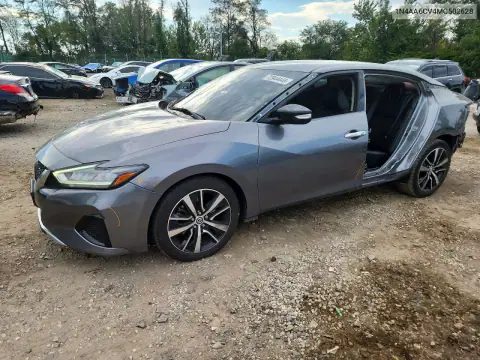1N4AA6CV4MC502628 — 2021 Nissan Maxima, Parte trasera, fotos antes de reparar