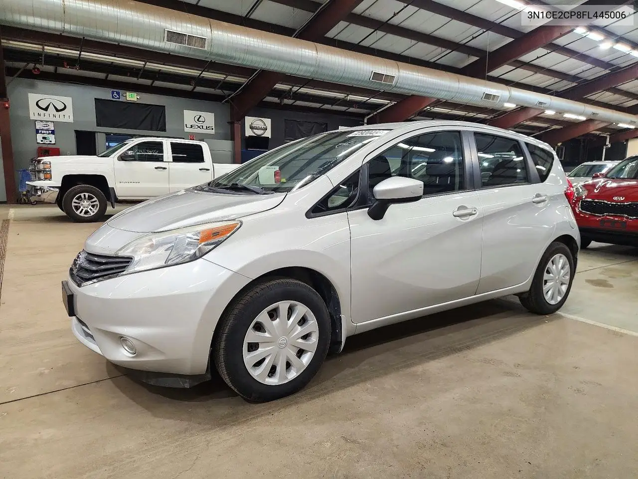 3N1CE2CP8FL445006 Nissan Note 2015 — повреждение Мелкие вмятины и царапины, фото до ремонта