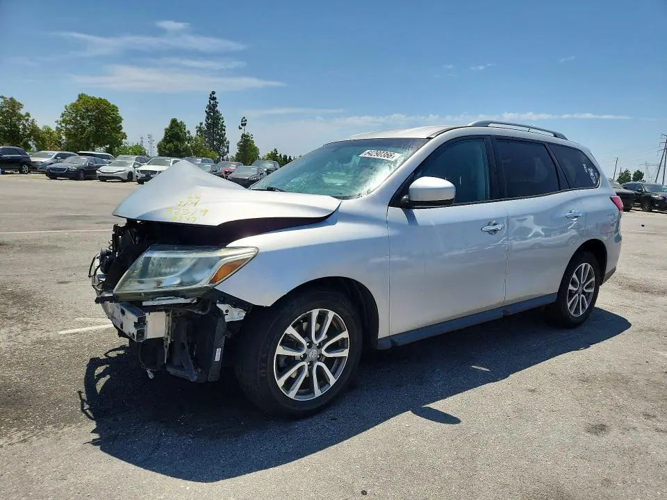5N1AR2MN8GC600247 Nissan Pathfinder 2016 — повреждение Передняя часть, фото до ремонта