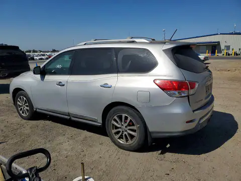 5N1AR2MM7GC610047 — 2016 Nissan Pathfinder, фото 2 с аукциона Copart 22.10.2026, ПЕРЕДНЯЯ ЧАСТЬ