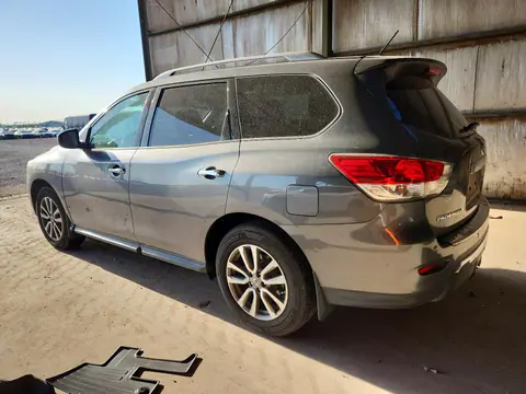 2016 Nissan Pathfinder VIN 5N1AR2MM9GC601530 фото 2