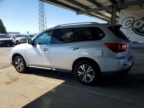 2017 Nissan Pathfinder VIN 5N1DR2MM4HC618220 фото 2