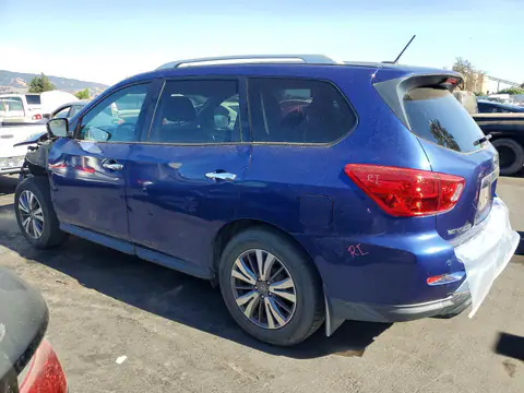 5N1DR2MN5HC609986 — 2017 Nissan Pathfinder, zdjęcie 2 z Copart 13.10.2026, Przód