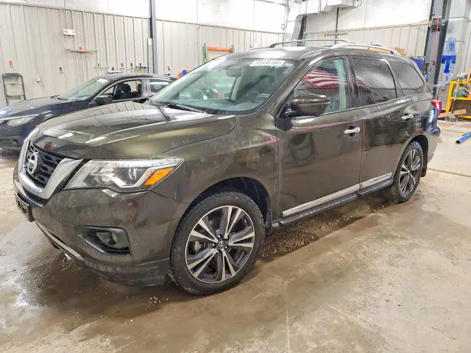 2017 Nissan Pathfinder VIN 5N1DR2MM5HC602687 фото 1