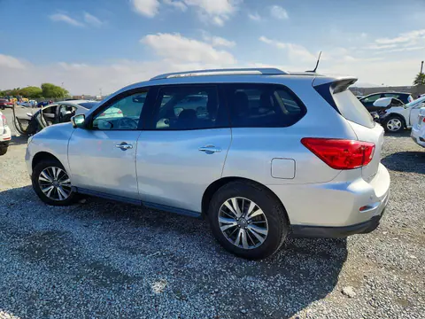 2017 Nissan Pathfinder VIN 5N1DR2MN3HC624678 фото 2