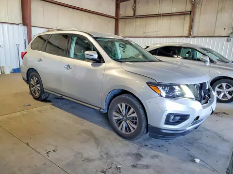 5N1DR2MM2JC641923 — 2018 Nissan Pathfinder, foto 4 de Copart 28.10.2026, Parte delantera