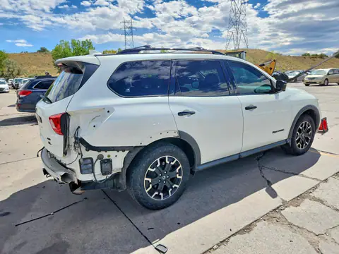 5N1DR2MM6KC633065 — 2019 Nissan Pathfinder, photo 3 from Copart 14.10.2026, Rear end